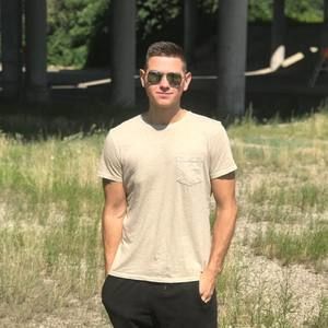 Meet your Posher, Thomas